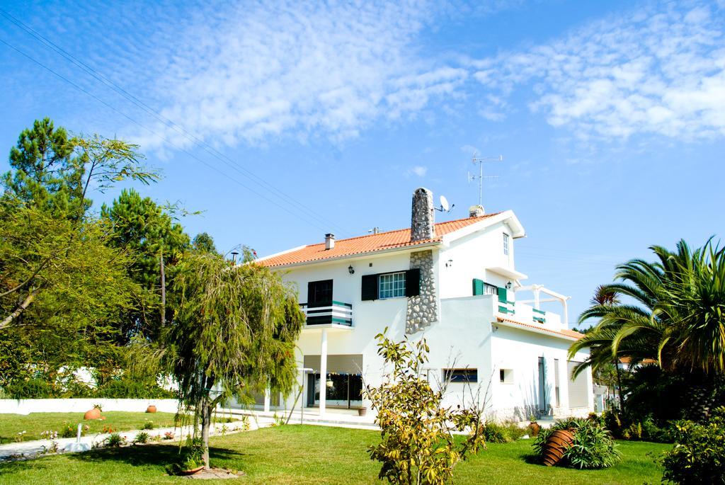 Casa Da Nelita Villa Sao Martinho do Porto Bilik gambar